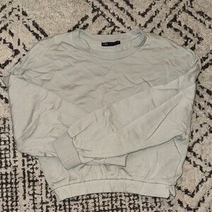 Zara Men's Soft Gray Crewneck Sweater